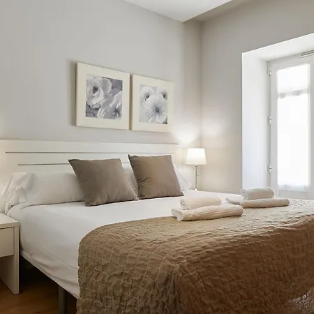 The Collection - Aura Apartment